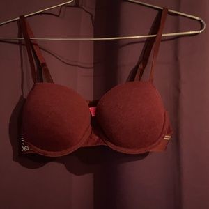 Burgundy La Senza bra